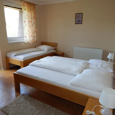 Vazka Guest house